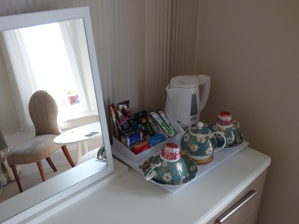 Douglas Park Guest House Kirn Экстерьер фото